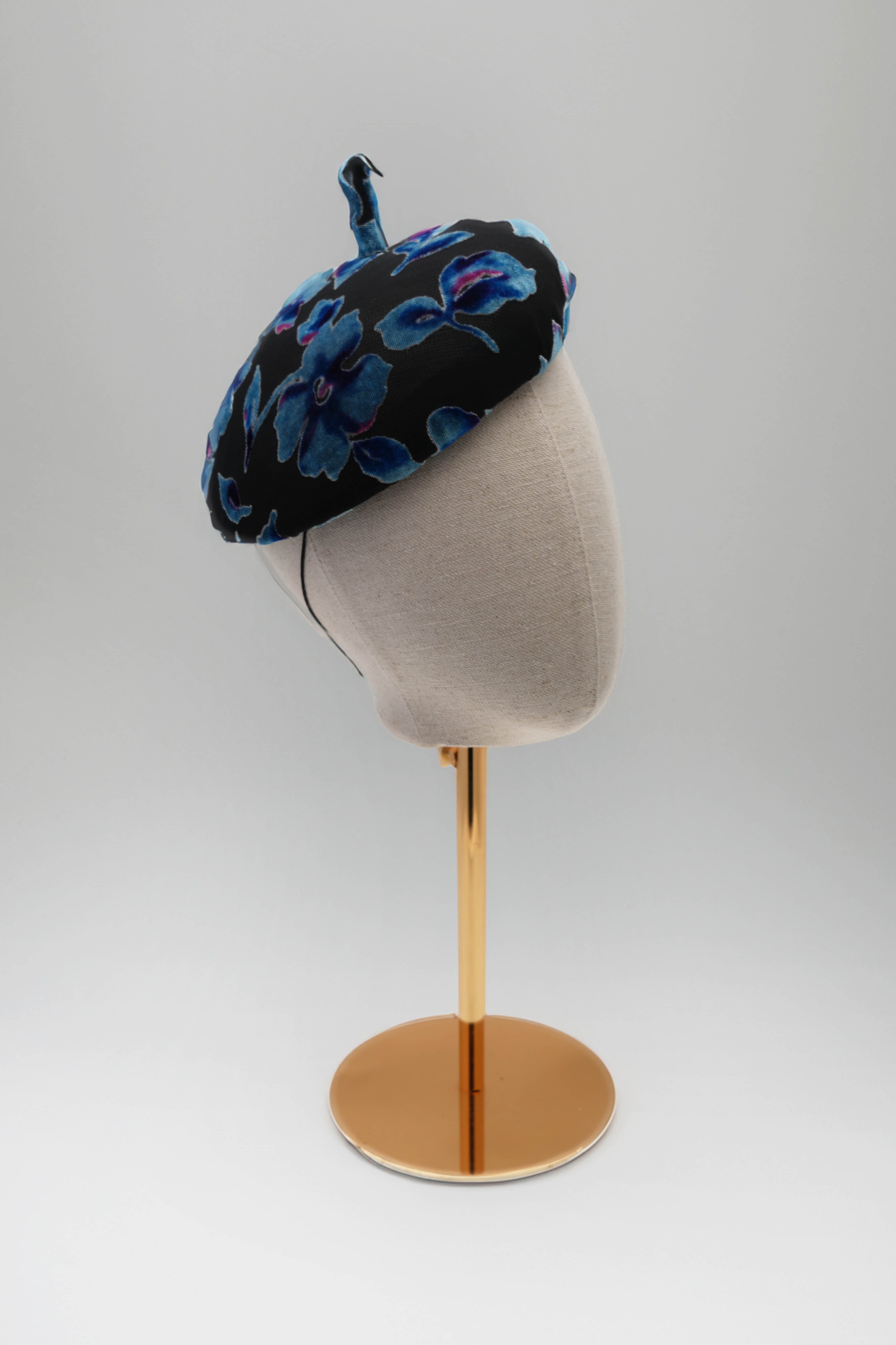 The Marine Beret Percher